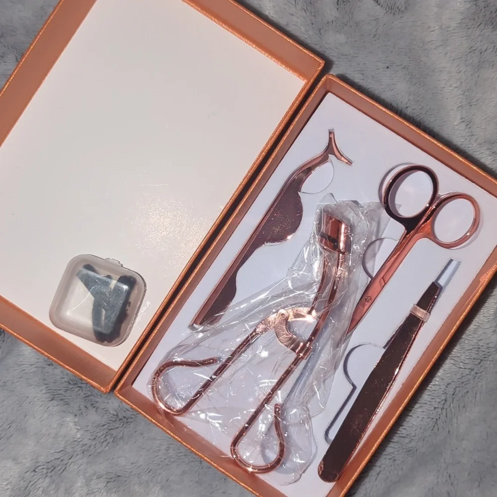 Lash Applicator Set. Rose Gold - Picture 2 of 3